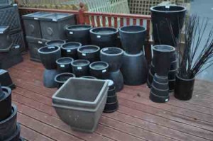 Black Pots